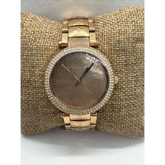 Michael Kors Parker MK6426 Women's Gold Stainless Steel Analog Dial Watch JNA632 - Picture 1 of 11